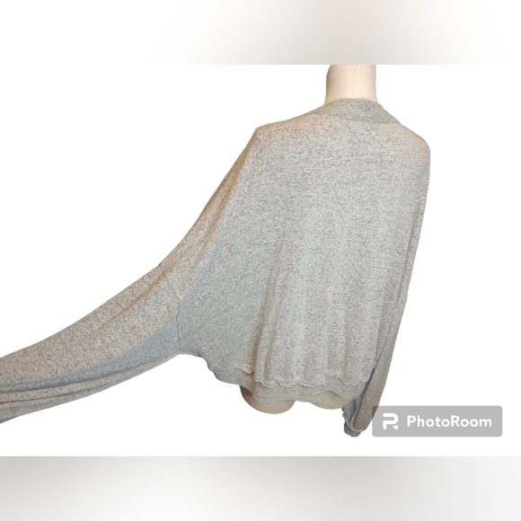 Earthbound Oversize V Neck Sweater Long Sleeve Gray Grey Size Large - Picture 6 of 10